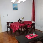شقة Zepina *