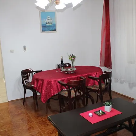 Apartment Zepina *